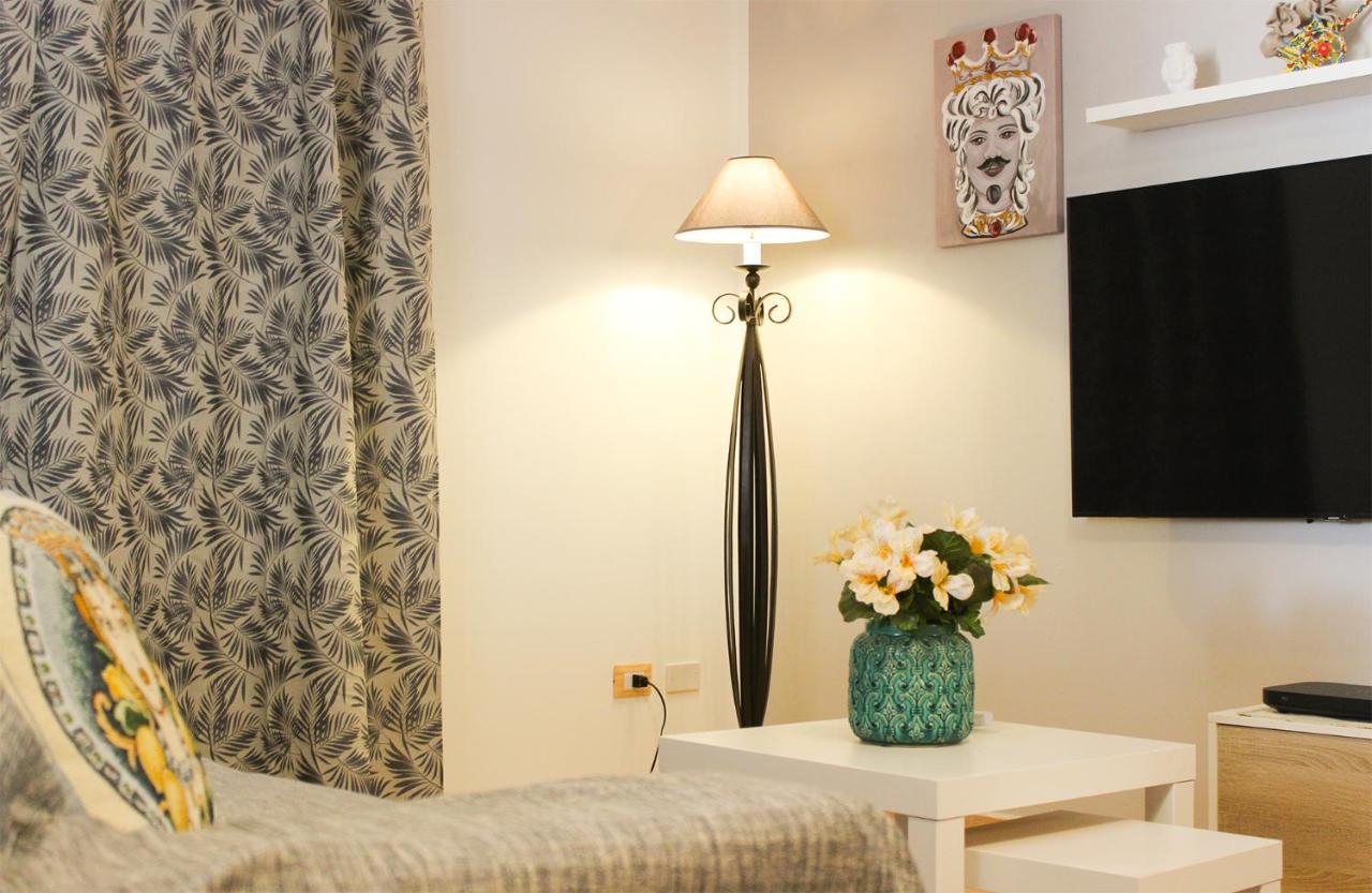 Amecasa - Casa Vacanze Sicilia Carini Ngoại thất bức ảnh