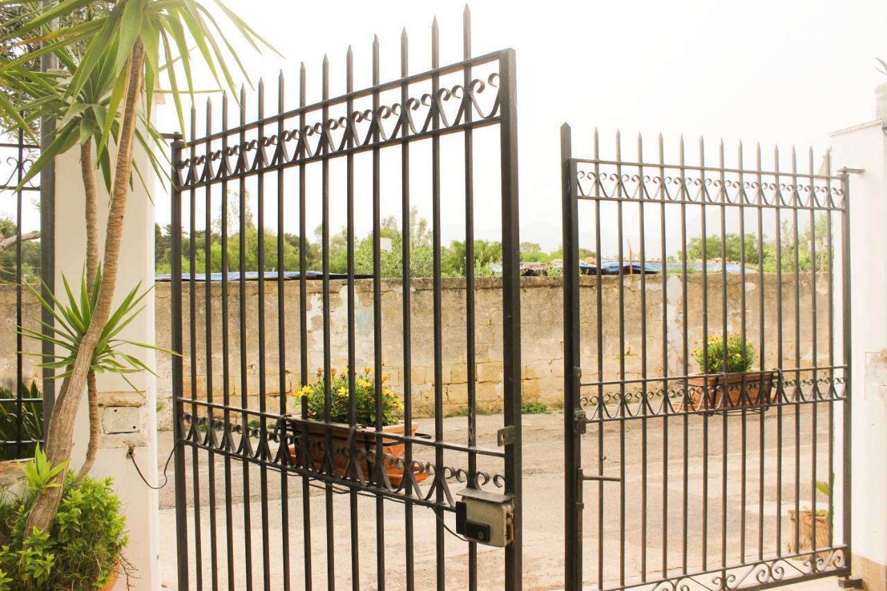 Amecasa - Casa Vacanze Sicilia Carini Ngoại thất bức ảnh