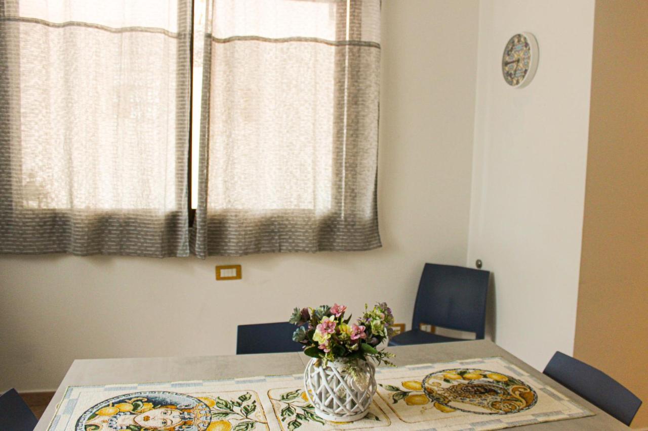 Amecasa - Casa Vacanze Sicilia Carini Ngoại thất bức ảnh