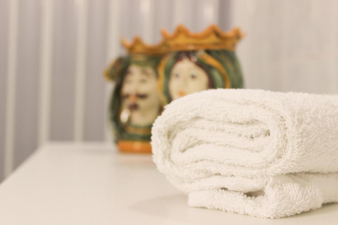 Amecasa - Casa Vacanze Sicilia Carini Ngoại thất bức ảnh